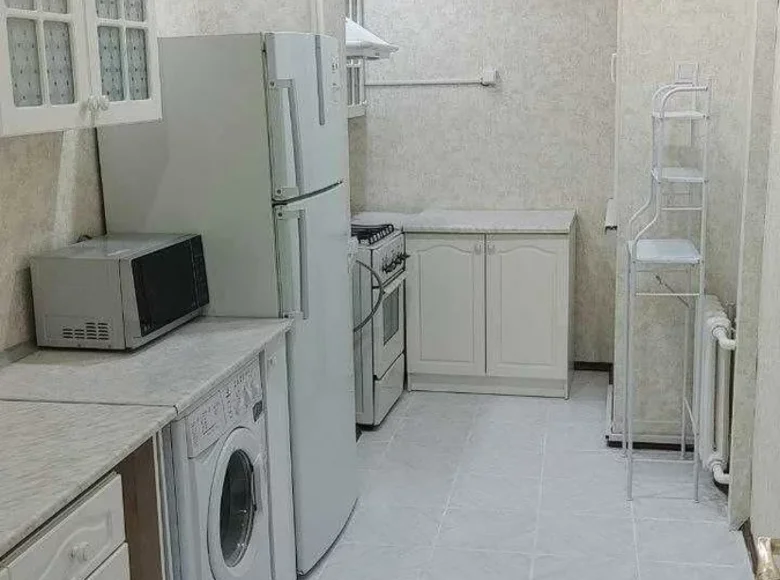 Kvartira 3 xonalar 80 m² Toshkentda