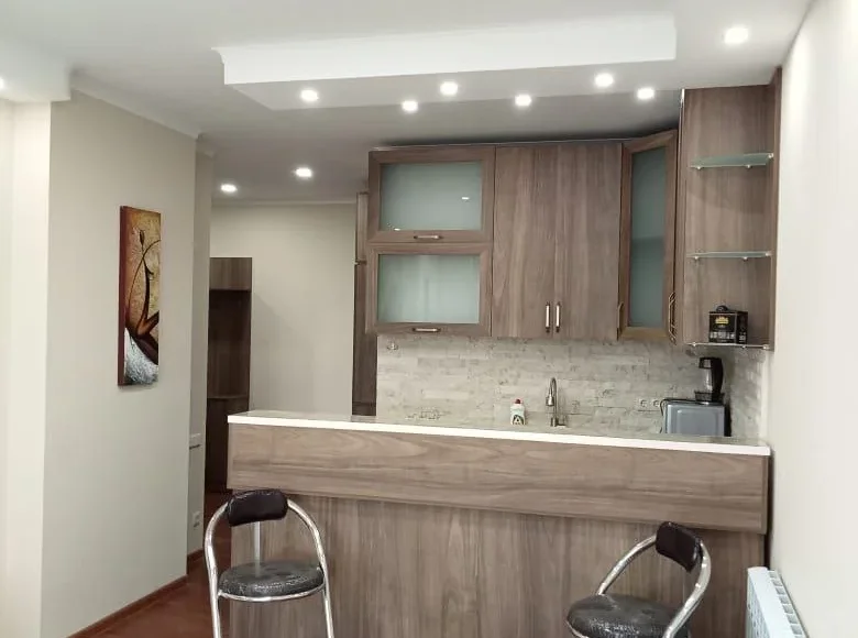 Kawalerka 2 pokoi 57 m² Batumi, Gruzja
