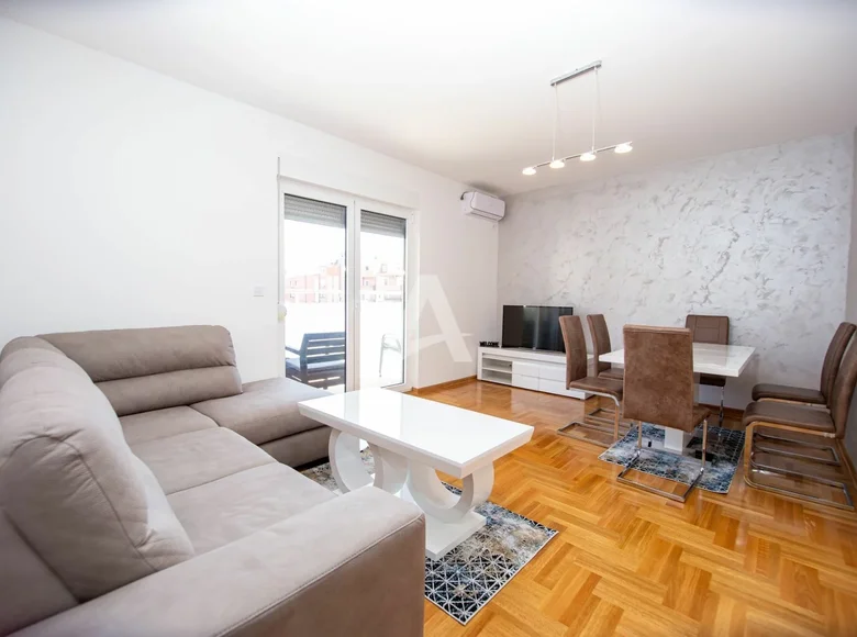 2 bedroom apartment 70 m² in Budva, Montenegro