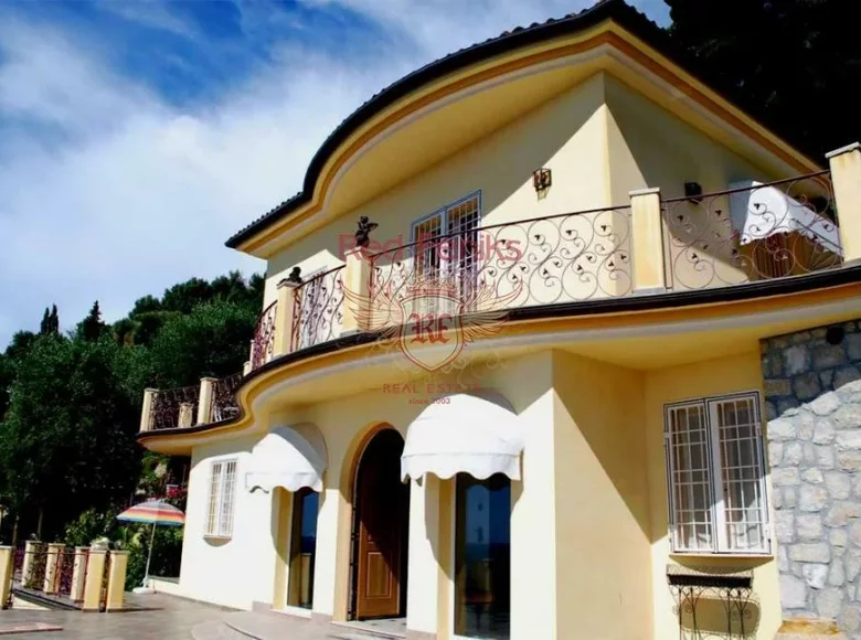 2 bedroom Villa 350 m² Mortola Inferiore, Italy
