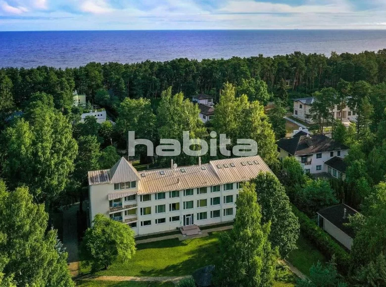 Отель 1 100 м² Юрмала, Латвия
