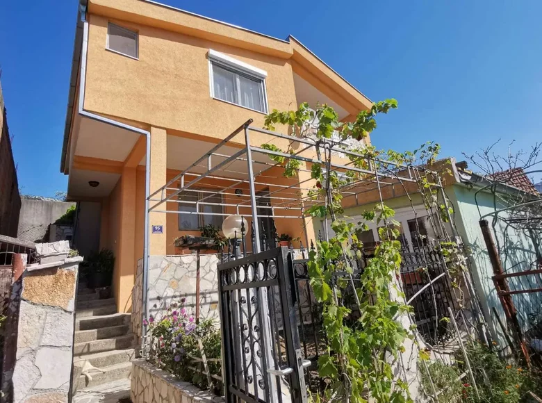 4 bedroom house 150 m² Susanj, Montenegro