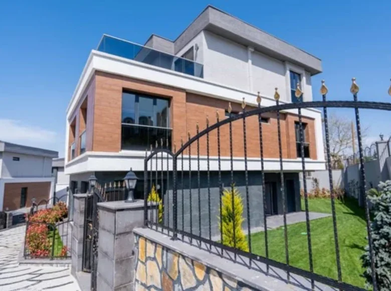 Dom 5 pokojów 635 m² Basaksehir, Turcja