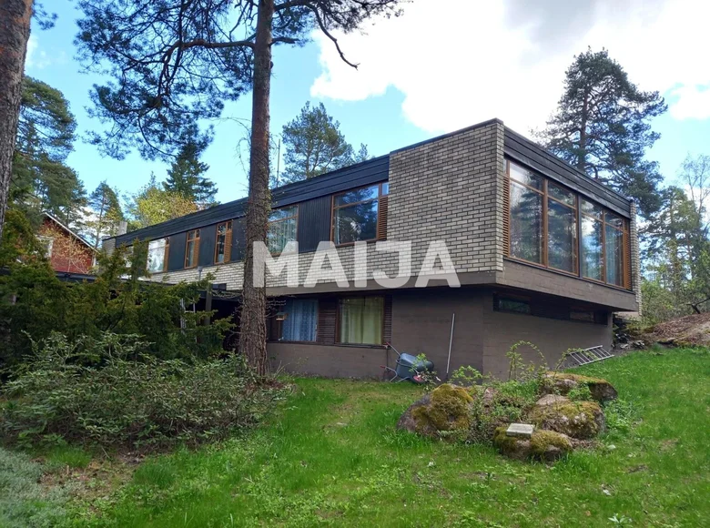 Casa 9 habitaciones 220 m² Kyminkartano, Finlandia