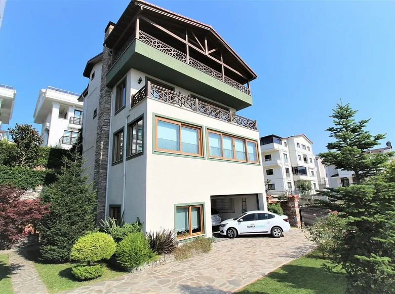 Вилла 7 комнат 480 м² Demirci, Турция