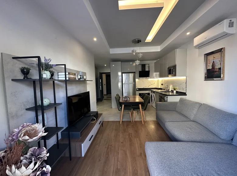 Mieszkanie 2 pokoi 60 m² Alanya, Turcja