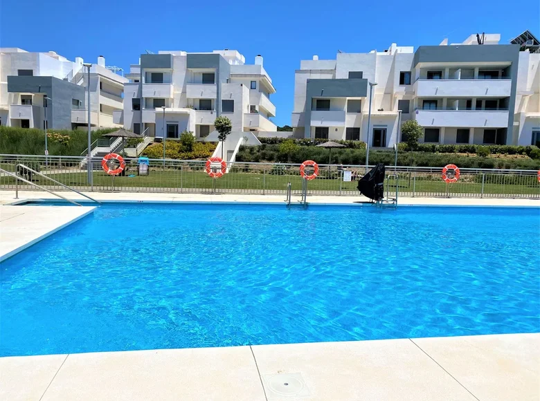 3 bedroom apartment 114 m² Estepona, Spain