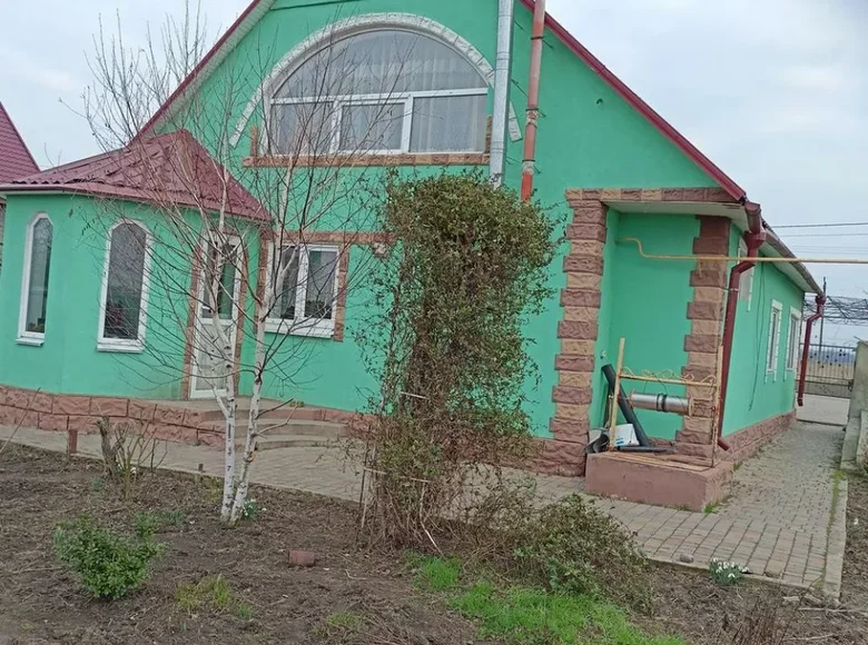 4 room house 102 m² Dachne, Ukraine