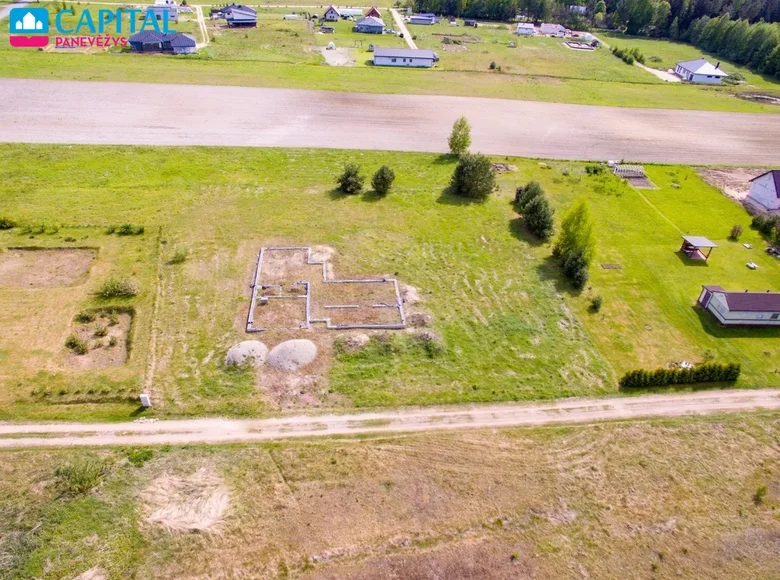 Land  Paliuniskis, Lithuania