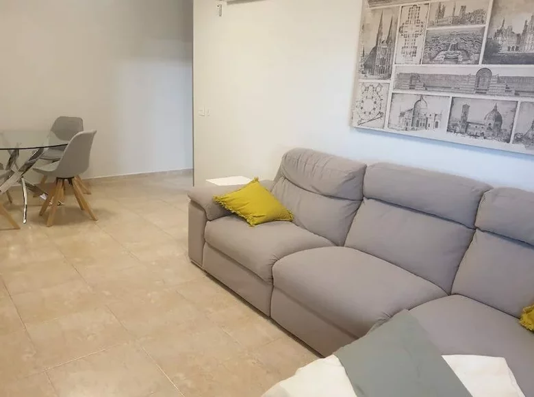 2 bedroom apartment 80 m² Arona, Spain
