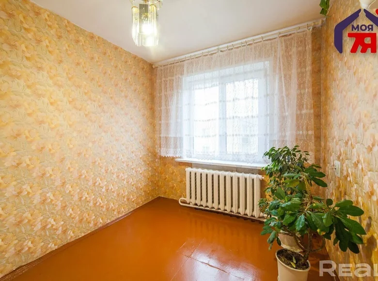 Mieszkanie 4 pokoi 58 m² Słuck, Białoruś