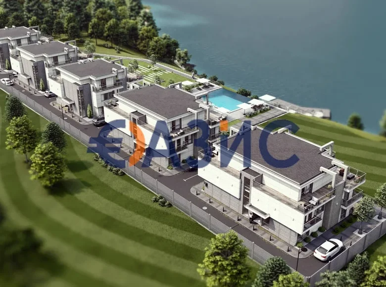 2 bedroom apartment 100 m² Pomorie, Bulgaria