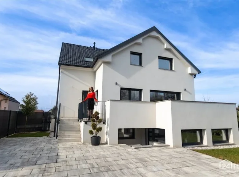 Villa 184 m² Upravna Enota Ljubljana, Slowenien