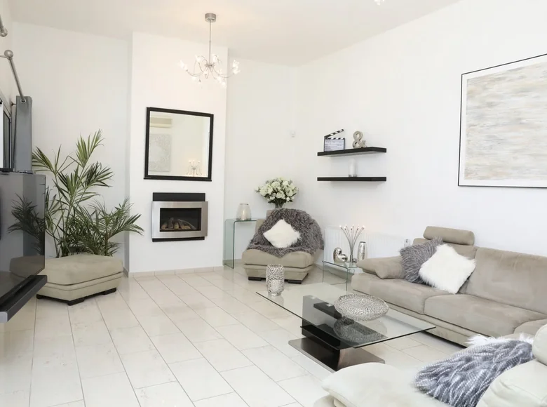 Haus 3 Schlafzimmer 229 m² Kissonerga, Zypern