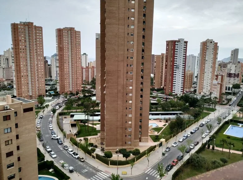 Mieszkanie 3 pokoi 156 m² Benidorm, Hiszpania