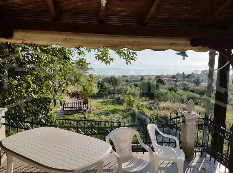 3 bedroom house 160 m² Nea Kallikrateia, Greece