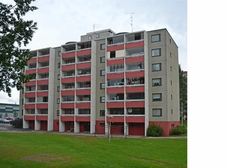 Mieszkanie 3 pokoi 80 m² Imatra, Finlandia
