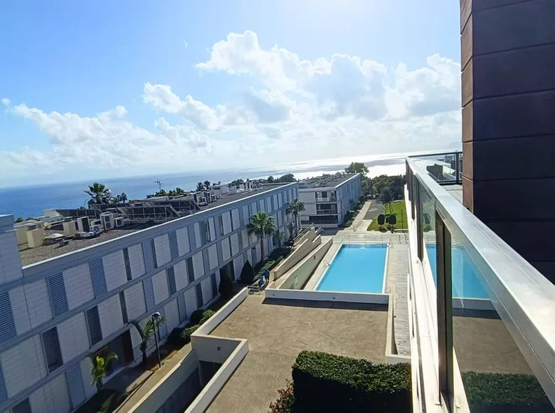 Mieszkanie 2 pokoi 135 m² Manilva, Hiszpania