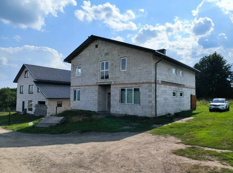 Dom 300 m² Dzierżyńsk, Białoruś