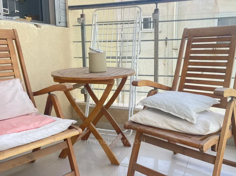 Mieszkanie 2 pokoi 50 m² Tel-Awiw, Izrael