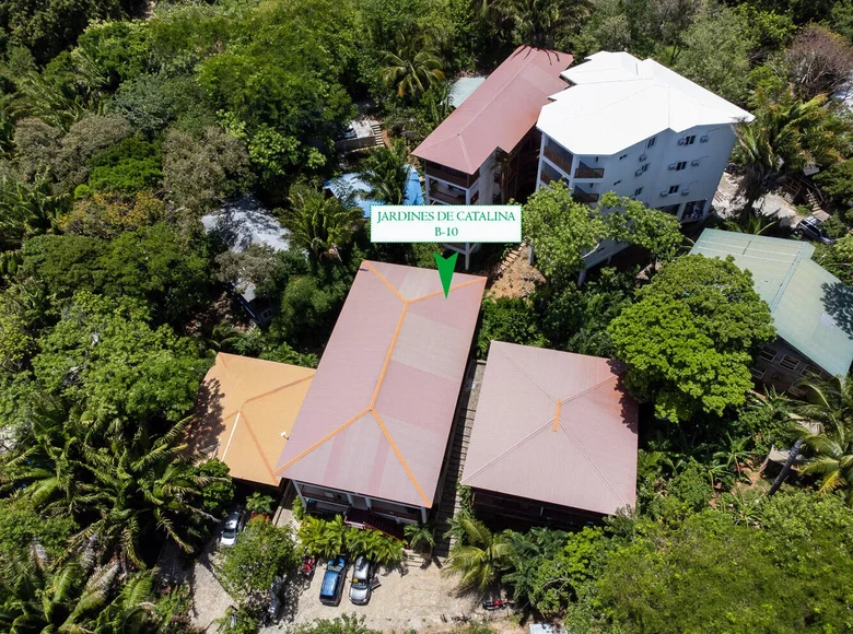 1 bedroom condo 64 m² West End, Honduras