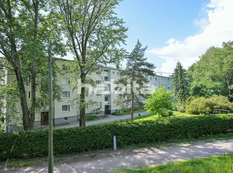 4 bedroom apartment 104 m² Helsinki sub-region, Finland