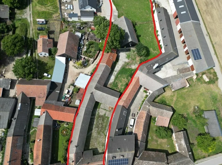 Commercial property 540 m² in Leobendorf, Austria