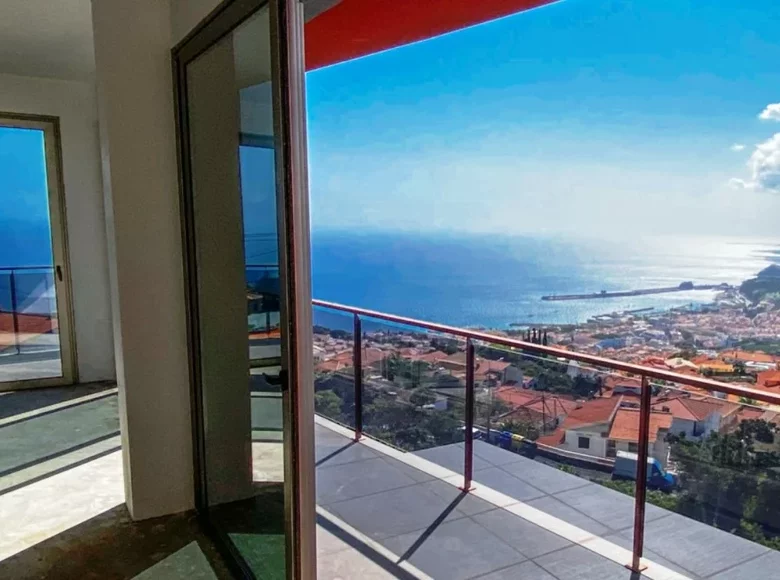 Villa de 4 dormitorios 412 m² Madeira, Portugal