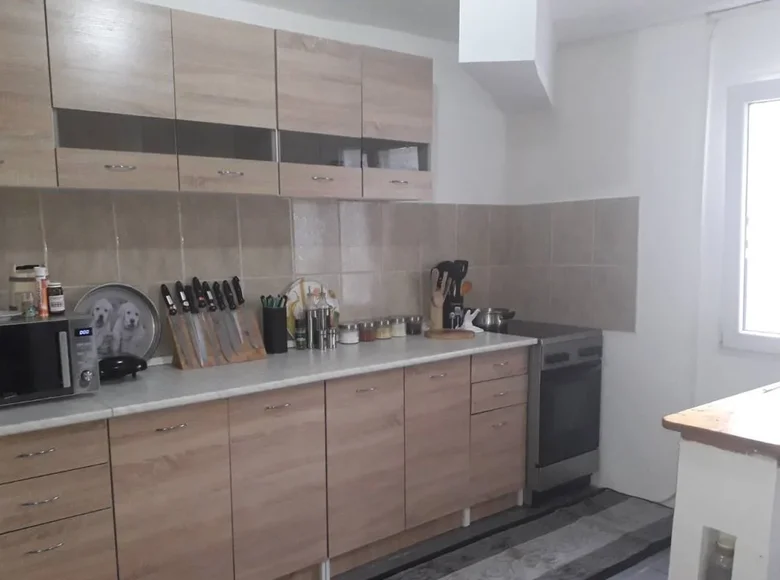 Haus 6 Schlafzimmer 170 m² Podgorica, Montenegro
