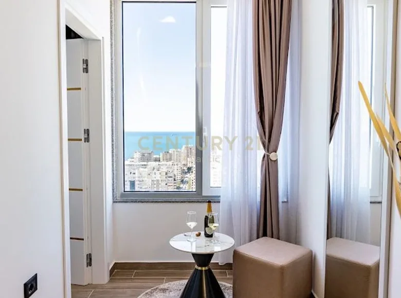 Mieszkanie 2 pokoi 66 m² Bashkia Durres, Albania