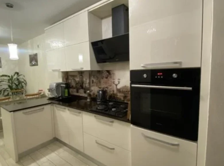 2 room apartment 90 m² Sievierodonetsk, Ukraine