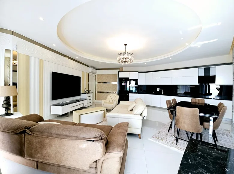 Apartamento 3 habitaciones 143 m² Kargicak, Turquía