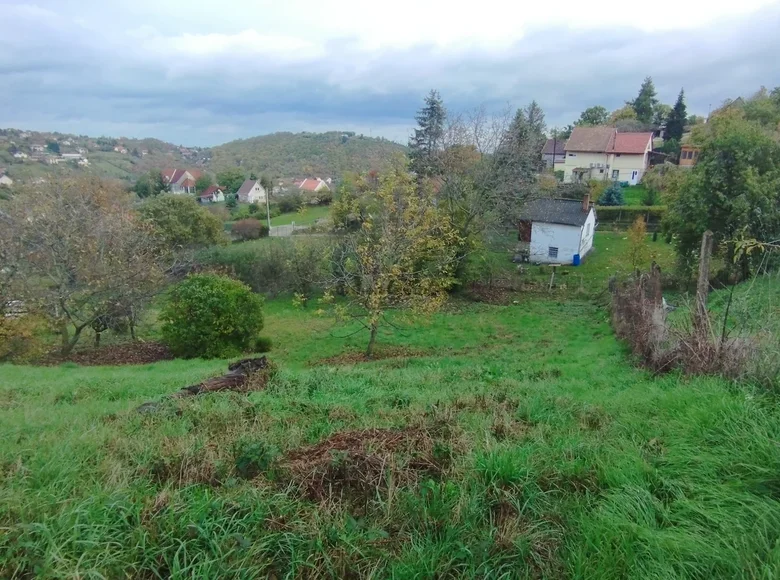 Land 815 m² Pecsi jaras, Hungary