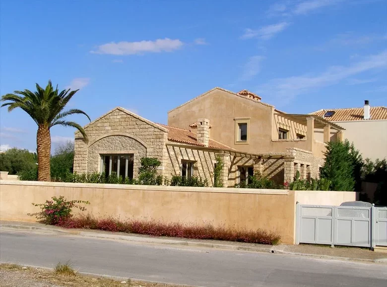 5 bedroom villa 485 m² Municipality of Vari - Voula - Vouliagmeni, Greece