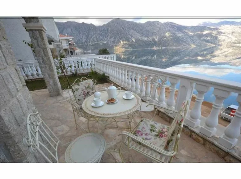 3 room apartment 78 m² Stoliv, Montenegro