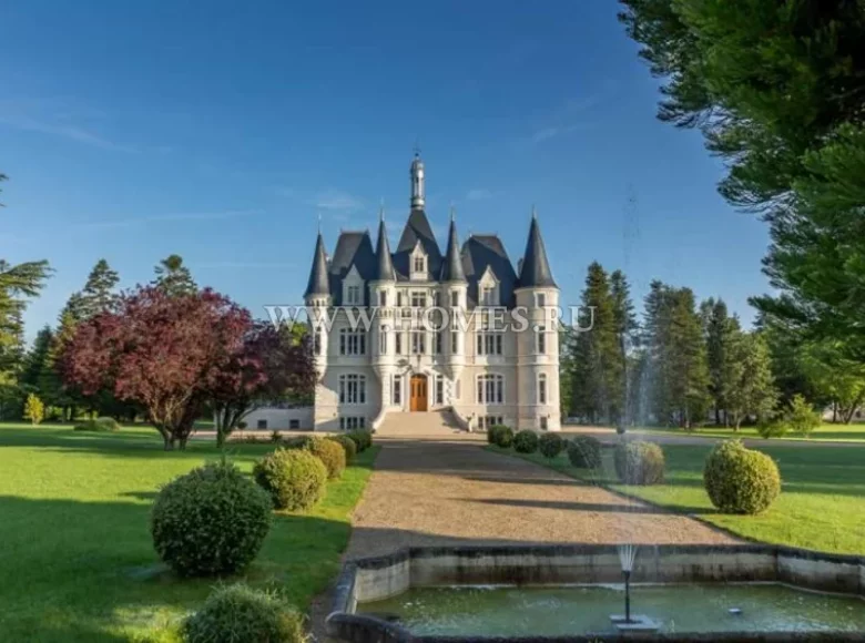Castillo 6 habitaciones 1 300 m² Francia, Francia