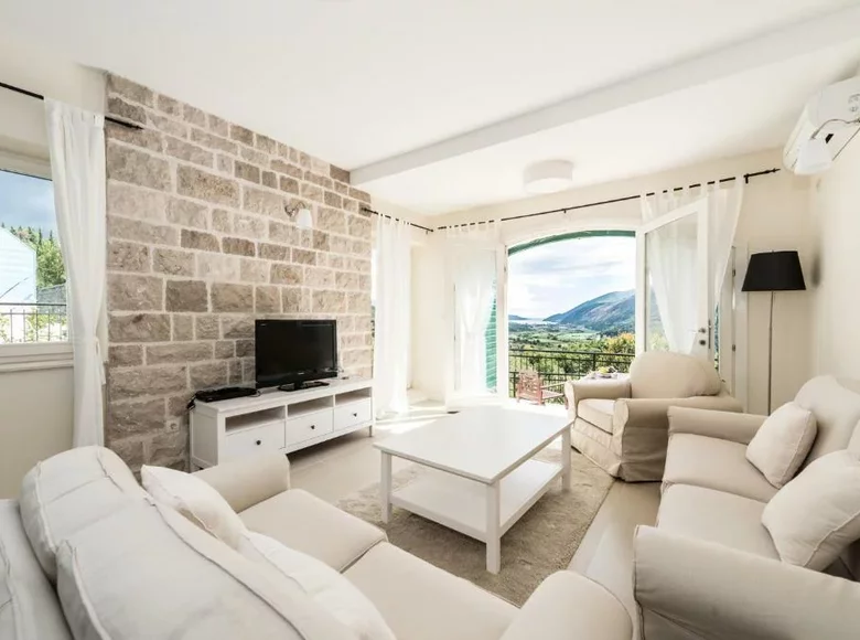 3 bedroom townthouse  Sutorina, Montenegro