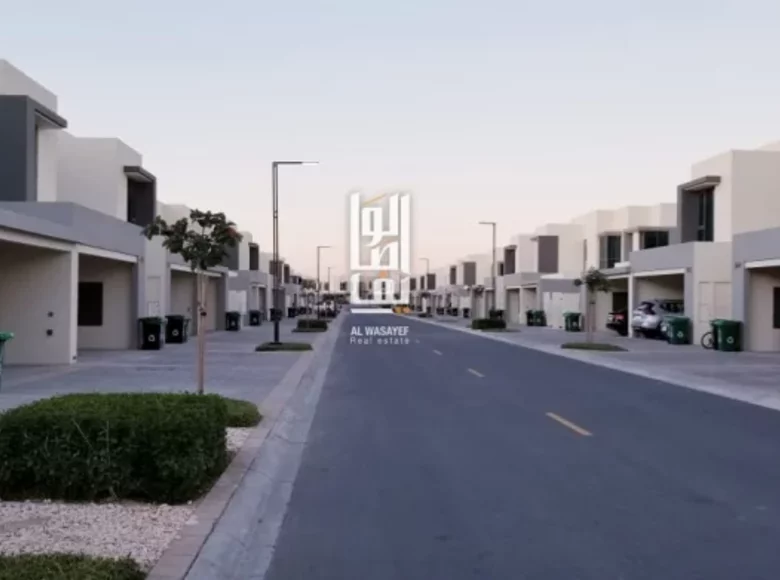 Willa 3 pokoi 2 228 m² Dubaj, Emiraty Arabskie