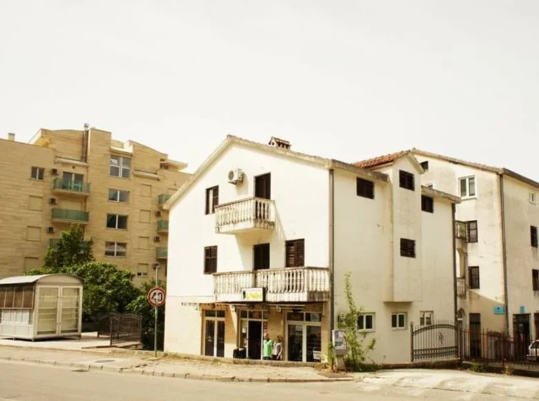 House 345 m² Montenegro, Montenegro