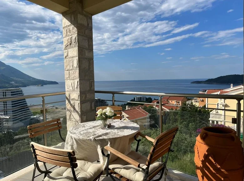 Mieszkanie 1 pokój 54 m² Budva, Czarnogóra