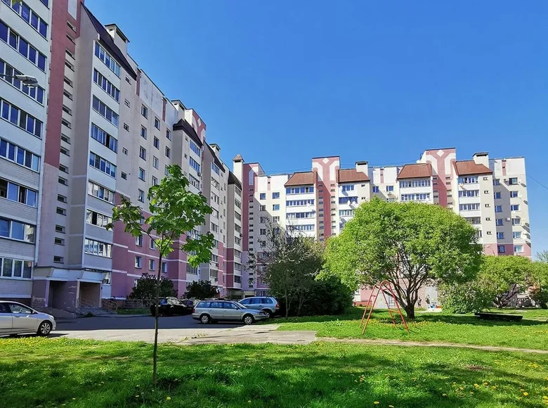 Mieszkanie 4 pokoi 112 m² Homel, Białoruś