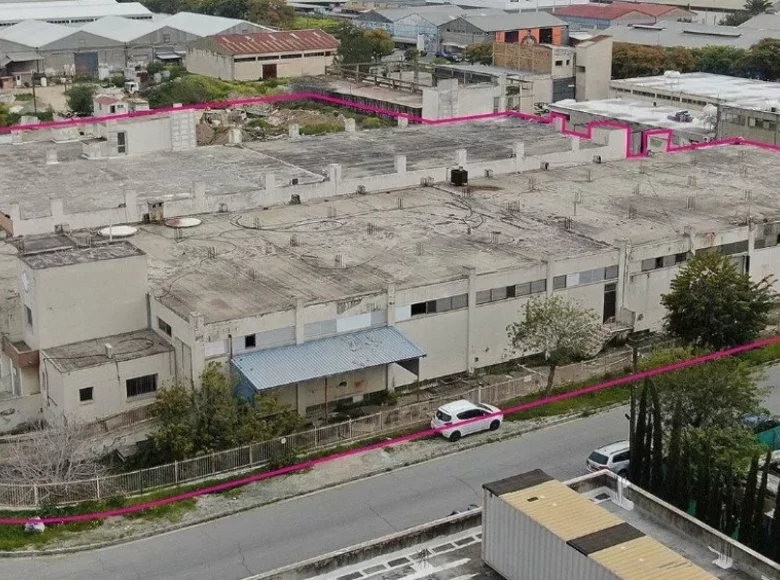 Warehouse 5 820 m² in Greater Nicosia, Cyprus