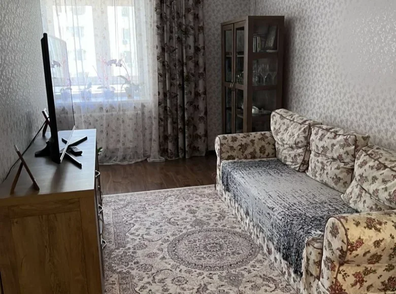 Mieszkanie 2 pokoi 73 m² Odessa, Ukraina