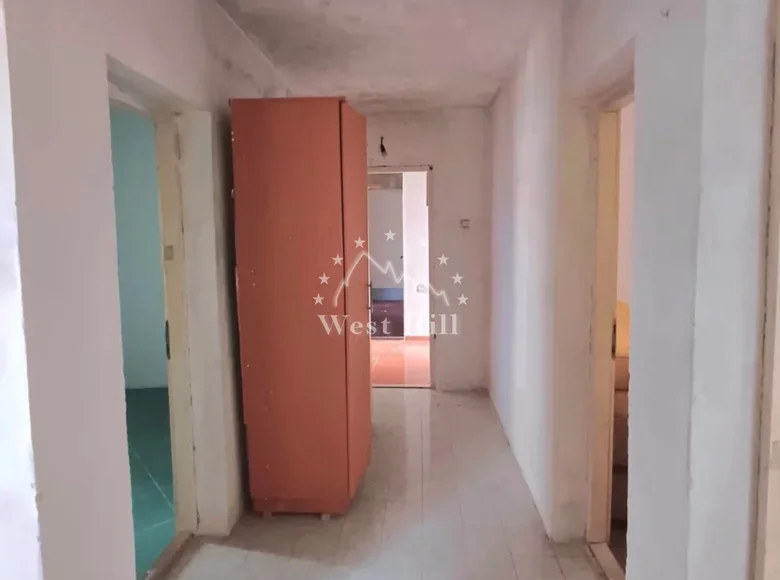 Wohnung 7 Zimmer 111 m² Sutomore, Montenegro