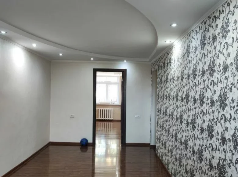 Kvartira 2 xonalar 51 m² Toshkentda