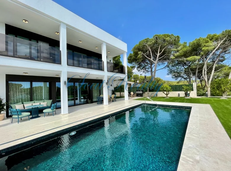 4 bedroom Villa 833 m² Torre Valentina, Spain