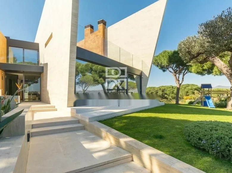 5 bedroom villa 651 m² Costa Brava, Spain