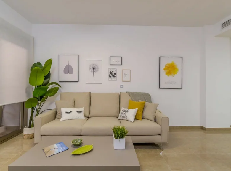 Apartamento 3 habitaciones 70 m² Torrevieja, España