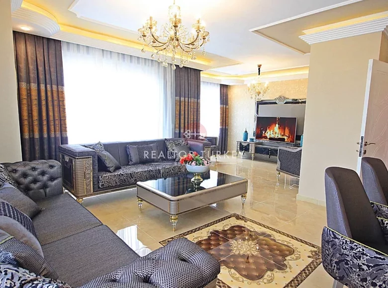 Mieszkanie 1 pokój 220 m² Mahmutlar, Turcja
