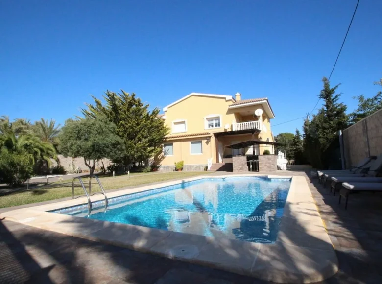 5 bedroom house  Orihuela, Spain